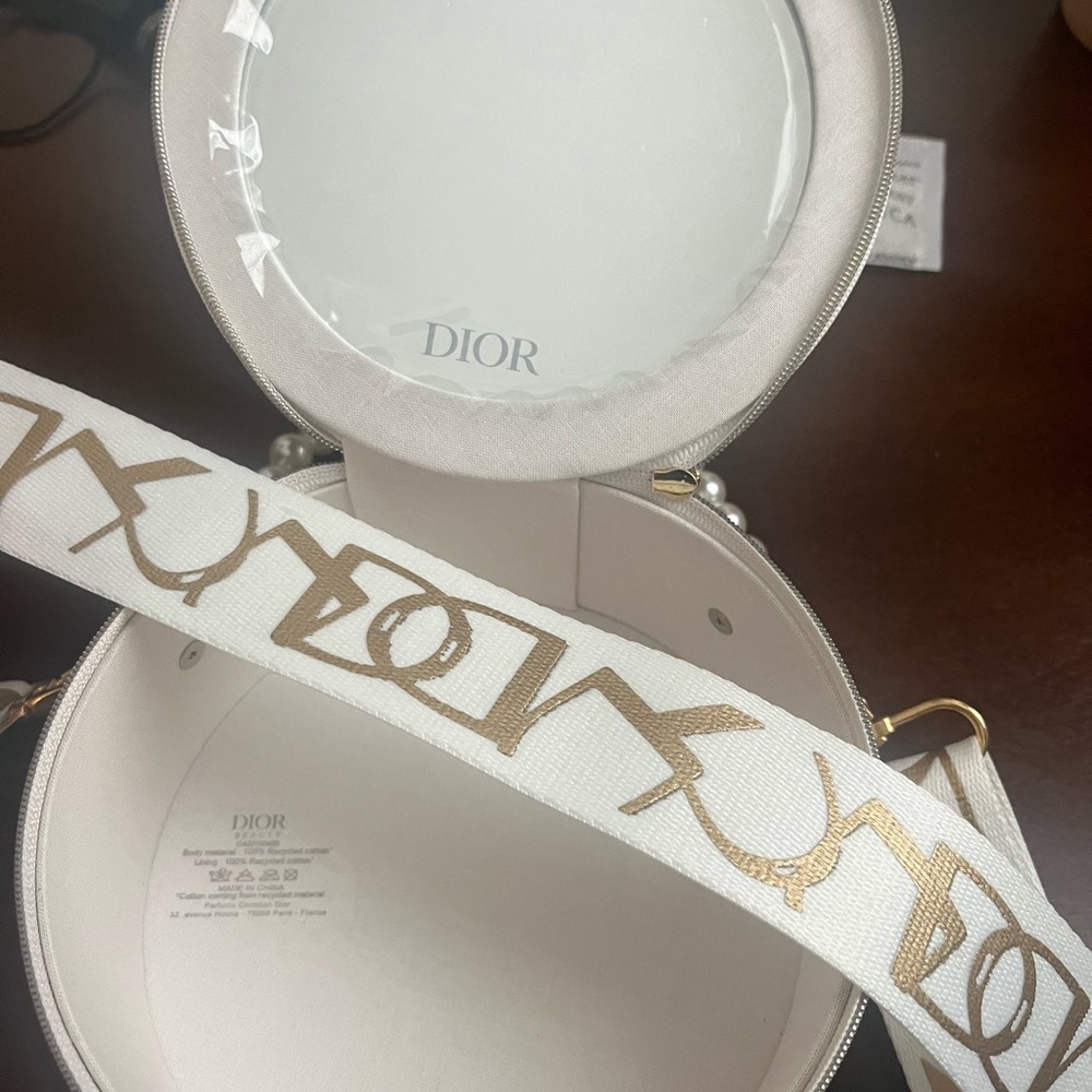 - Dior bag - Picture 4 of 5